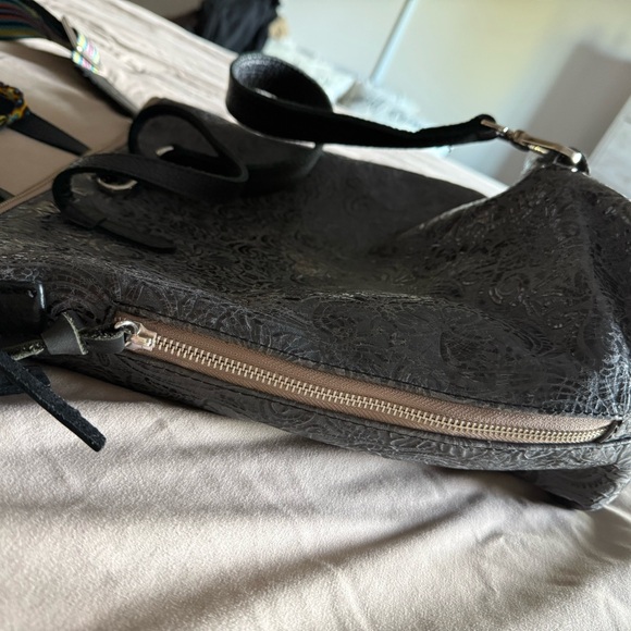 Elegant Gray Embossed Tote Bag - Picture 7 of 14